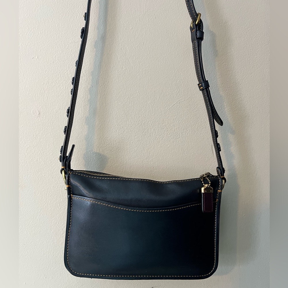 Coach 1941 Tea Rose SoHo crossbody smooth black leather zip top tea roses strap